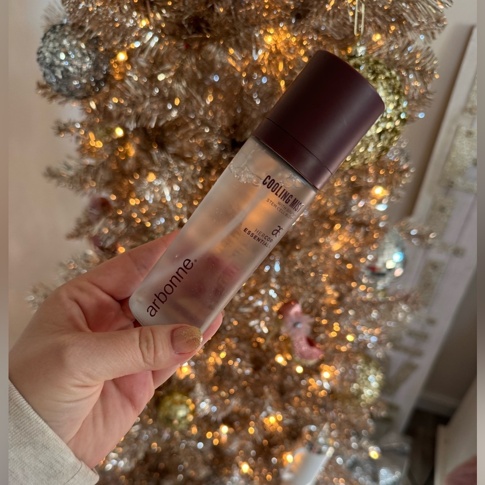 Arbonne Cooling Mist - Elegant Hydration